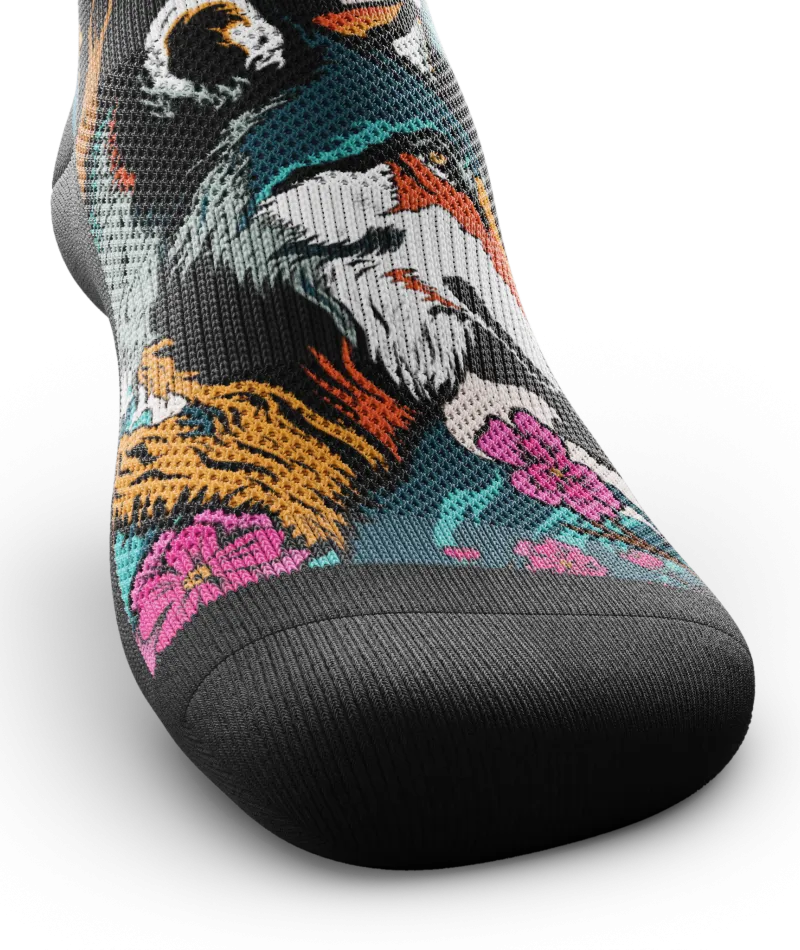 Howl Crew Socks